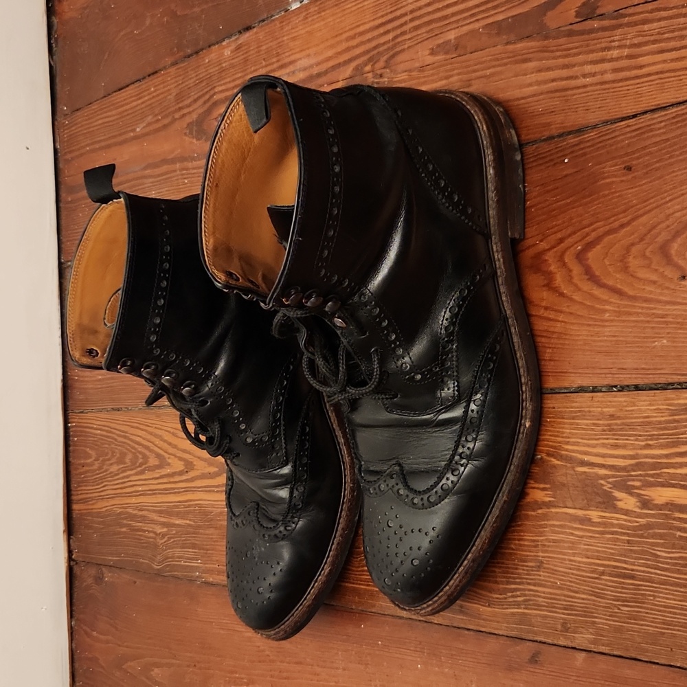 Beckett Simonon Wingtip Boots 9.5